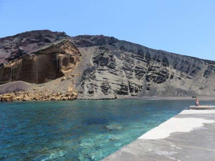 CALA LA POZZOLANA